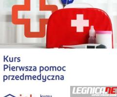 Kurs pierwsza pomoc przedmedyczna – wiedza jak pomóc jest bezcenna