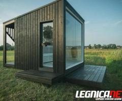 Sauna ogrodowa z oknem panoramicznym, sauny ogrodowe