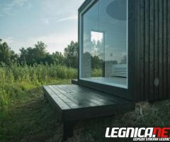 Sauna ogrodowa z oknem panoramicznym, sauny ogrodowe